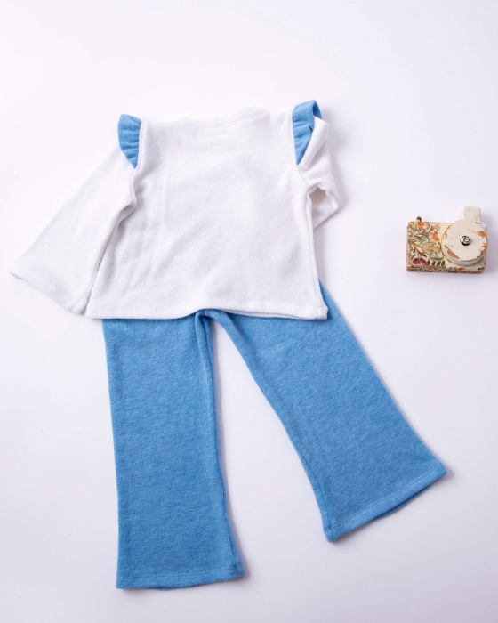 Compleu cu pantaloni evazati baby blue si bluza cu volanase [3]
