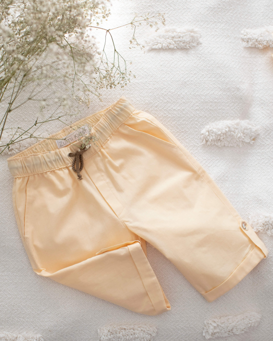 Compleu de vara cu camasuta si pantaloni scurti, din bumbac crem [3]