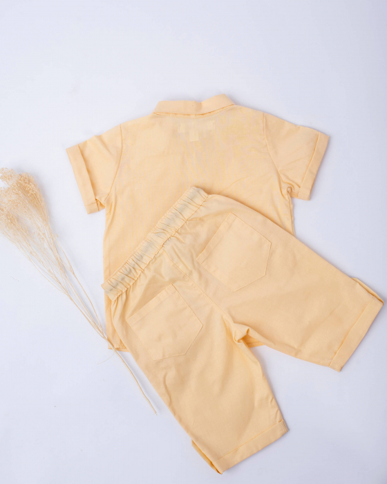Compleu de vara cu camasuta si pantaloni scurti, din bumbac crem [4]