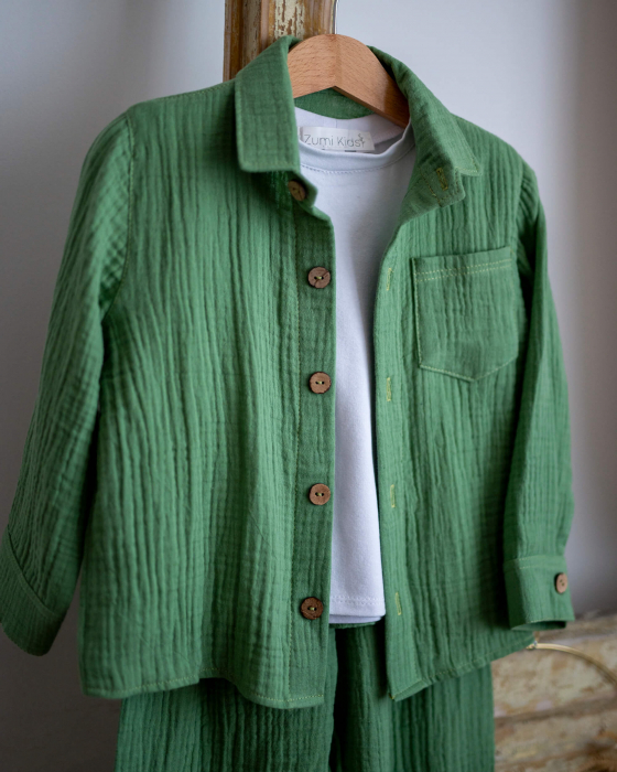 Compleu din muselina verde olive cu camasa, pantaloni si tricou din bumbac [2]
