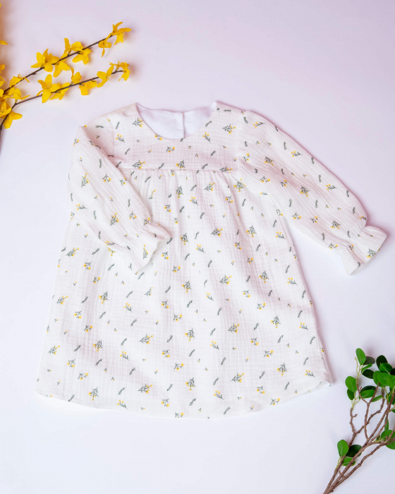 Rochie din muselina cu imprimeu floricele mici galbene si frunze [5]