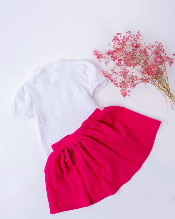 Set din muselina cu bluza alba si fustita roz [3]