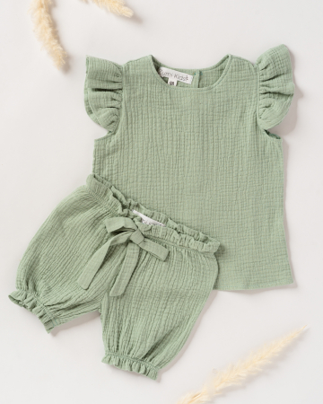 Compleuri - Compleu de vara cu pantaloni scurti bufanti si bluza verde salvie