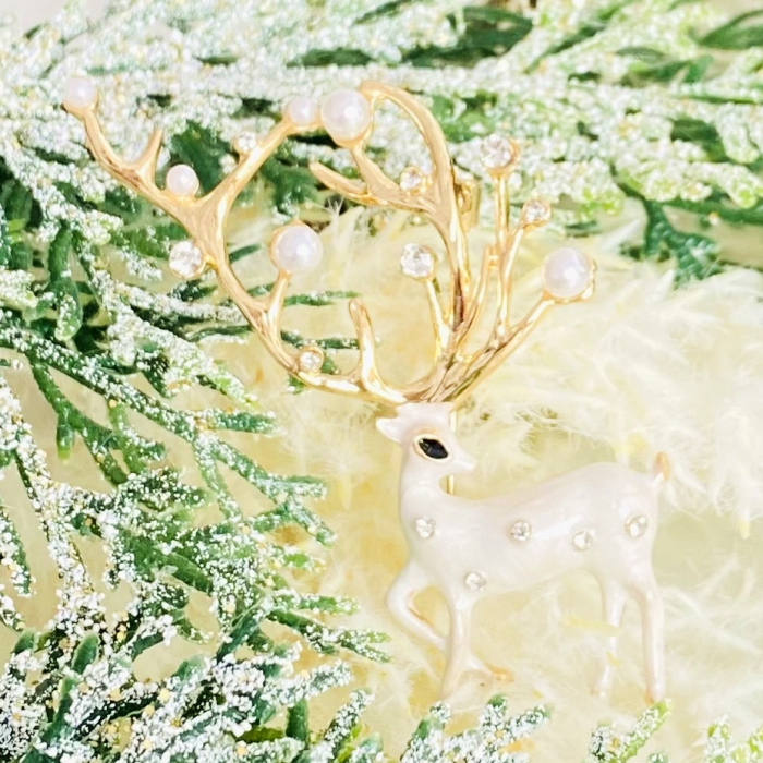 Brosa Ren Alb, Brosa Statement, Brose Femei [5]