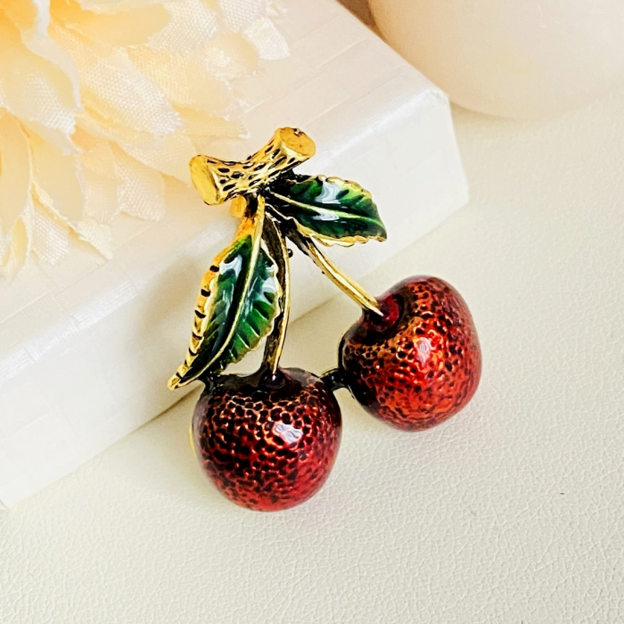 Brosa Cirese, Brosa Dama Femei [4]