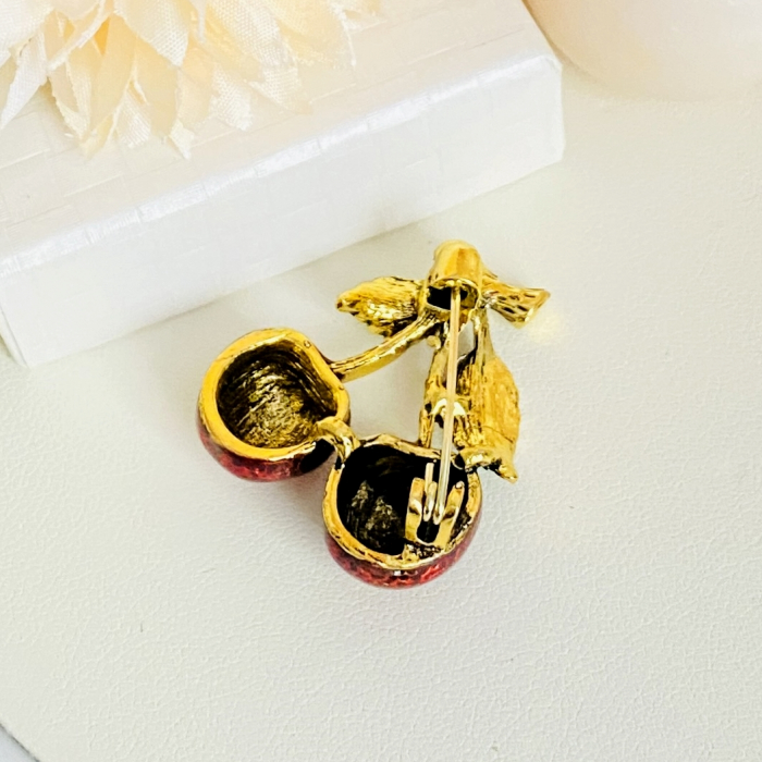 Brosa Cirese, Brosa Dama Femei [5]