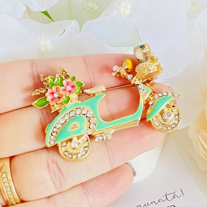 Brosa Catelus pe Scuter, Brose Dama, Brose Elegante [3]