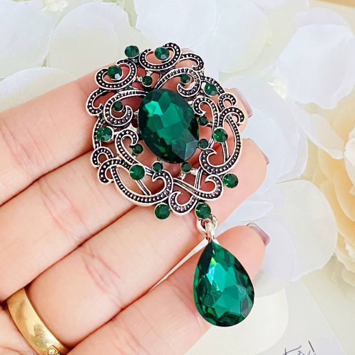 Brosa Argintie & Cristale Verzi, Brose Dama, Brose Elegante [3]