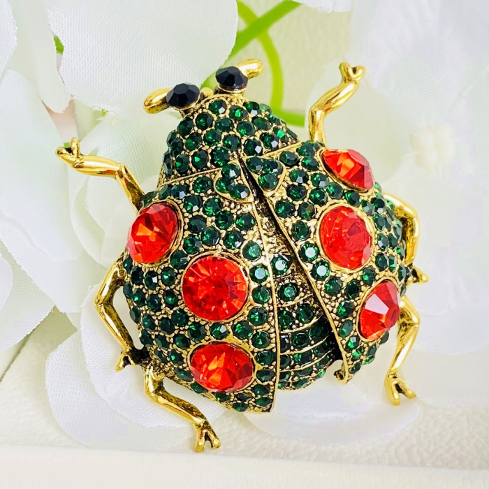 Brosa Buburuza Cristale Verzi, Brosa Dama Femei [5]