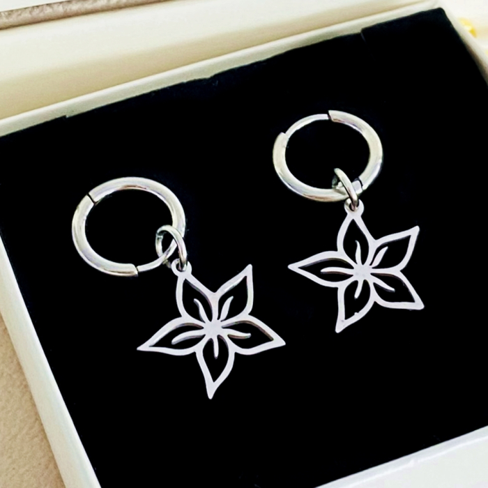 Cercei Flori Argintii - Otel Inoxidabil, Cercei Surub, Cercei Dama, Bijuterii Inox [3]