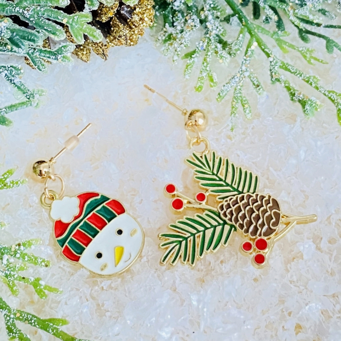 Cercei Om Zapada Brad, Cercei Craciun Secret Santa, Cercei Dama [3]