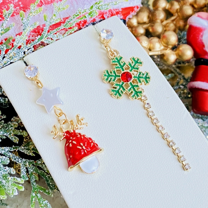 Cercei Asimetrici Fulg Nea & Caciula, Cercei Secret Santa, Cercei Dama [3]