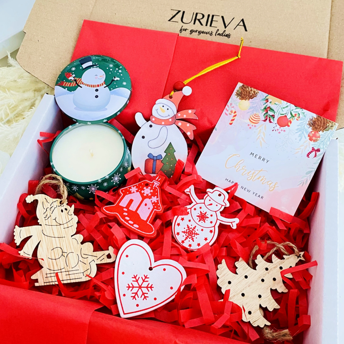 Gift Box Lumanare Parfumata Om Zapada Verde, Gift Box pentru femei, Seturi Cadou Secret Santa [5]