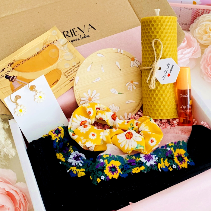 Set Cadou Lumanare & Margarete, Gift Box pentru femei, Seturi Cadou [5]