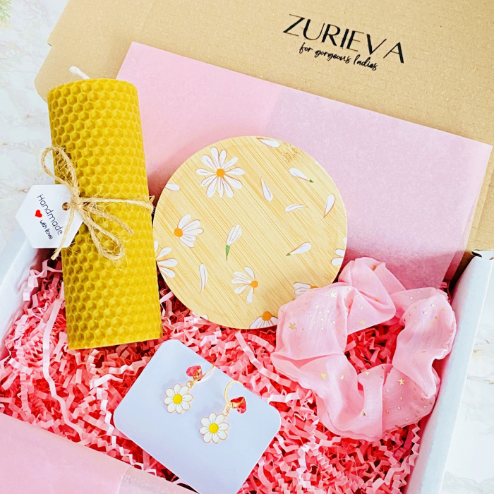 Set Cadou Lumanare & Cercei Margarete Albe, Gift Box pentru femei, Seturi Cadou [3]