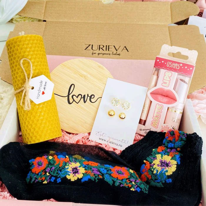 Set Cadou Lumanare & Kit Buze, Gift Box pentru femei, Seturi Cadou [1]