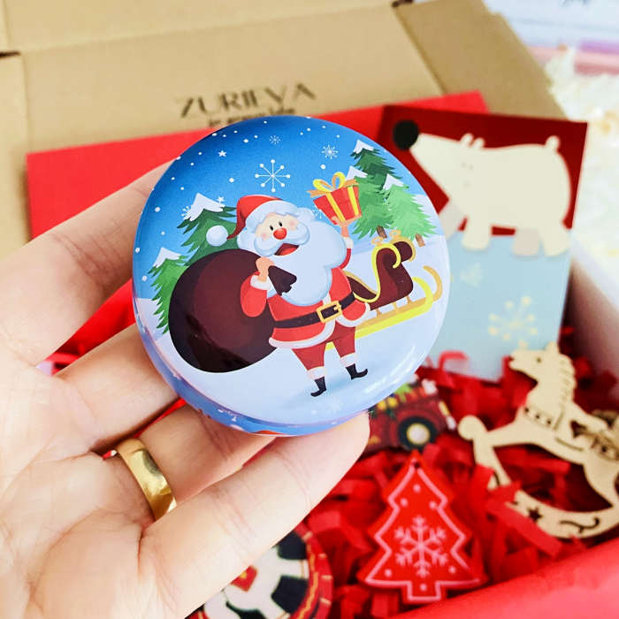 Gift Box Lumanare Parfumata Om Zapada Verde, Gift Box pentru femei, Seturi Cadou Secret Santa [2]