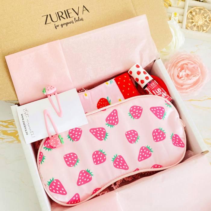 Gift Box Capsuni & Lip Ink, Gift Box pentru femei, Seturi Cadou [6]