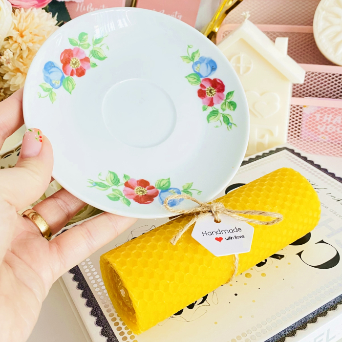 Lumanare Ceara Albine si Farfurie Portelan Vintage, Set Cadou Lumanari Handmade [3]