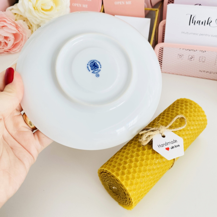 Lumanare Ceara Albine si Farfurie Portelan Vintage, Set Cadou Lumanari Handmade [4]