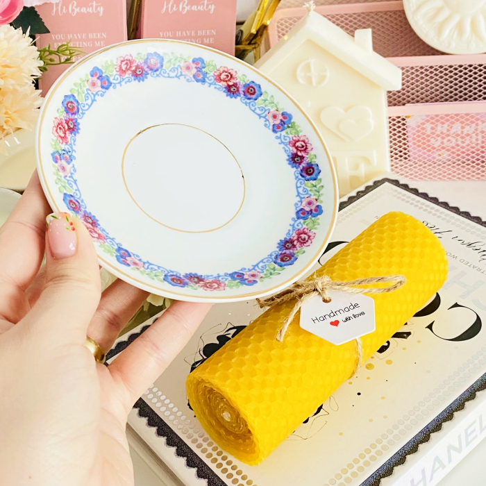 Lumanare Ceara Albine si Farfurie Portelan Vintage, Set Cadou Lumanari Handmade [4]