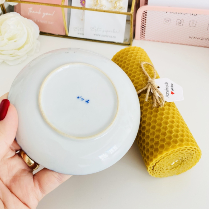 Lumanare Ceara Albine si Farfurie Portelan Vintage, Set Cadou Lumanari Handmade [4]