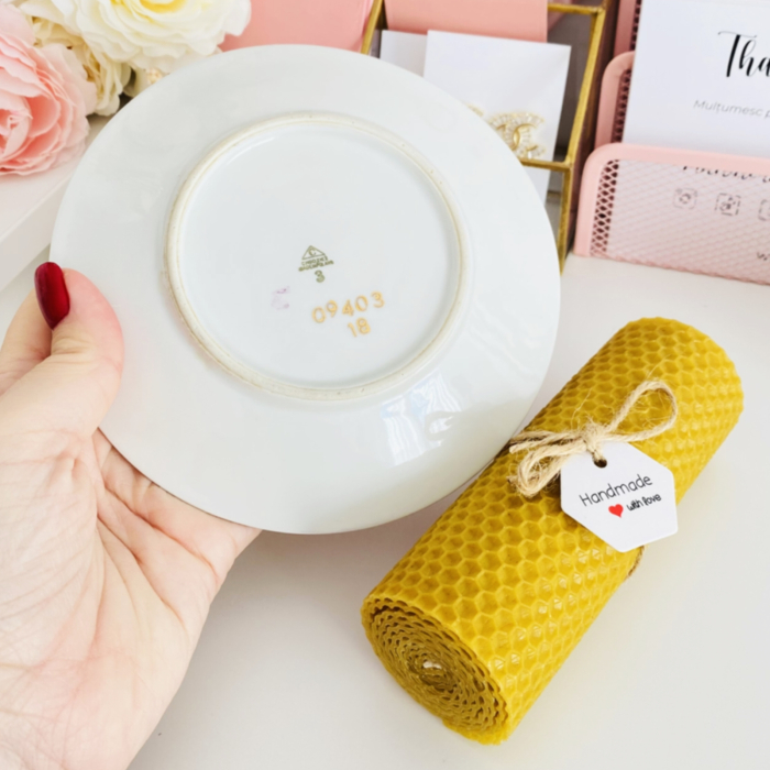 Lumanare Ceara Albine si Farfurie Portelan Vintage, Set Cadou Lumanari Handmade [4]