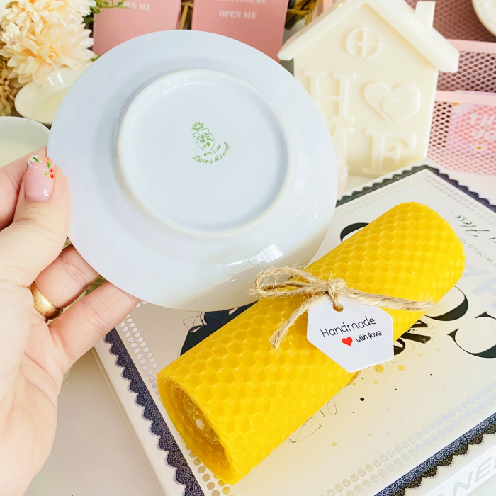 Lumanare Ceara Albine si Farfurie Portelan Vintage, Set Cadou Lumanari Handmade [5]