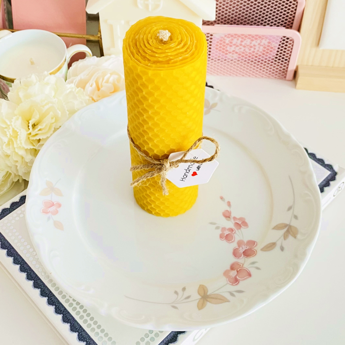 Lumanare Ceara Albine si Farfurie Portelan Vintage, Set Cadou Lumanari Handmade [4]