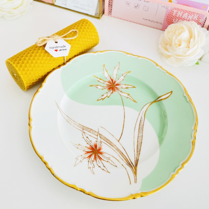 Lumanare Ceara Albine si Farfurie Portelan Vintage, Set Cadou Lumanari Handmade [2]