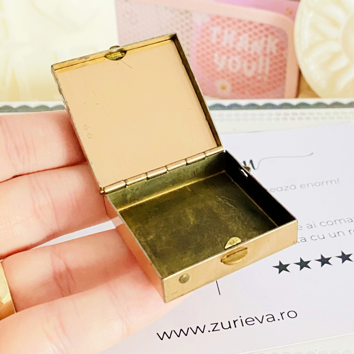 Mini Cutiuta Vintage - Floare Brodata, Decoratiuni Vintage [4]