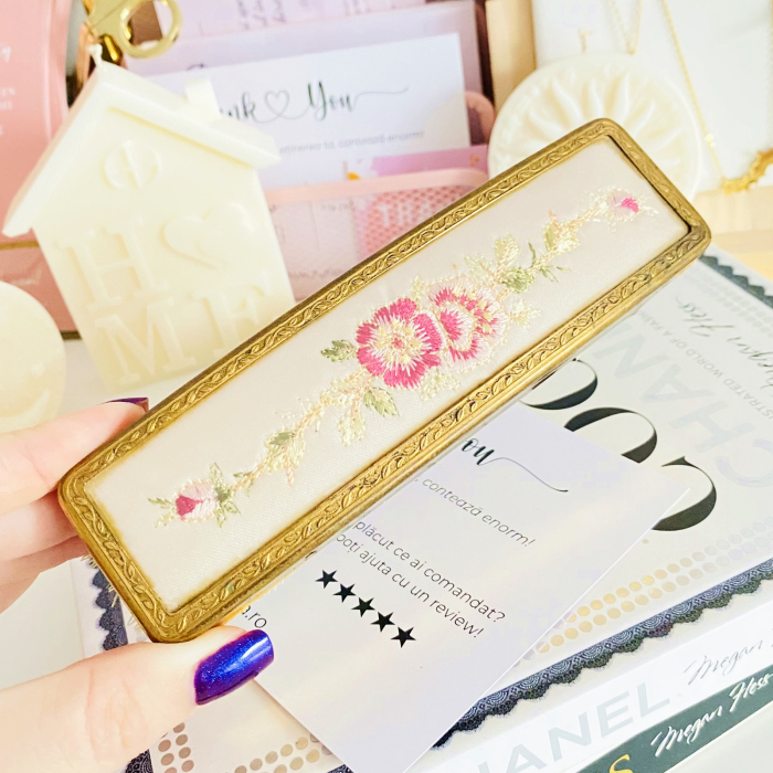 Perie Vintage - Broderie Flori, Decoratiuni Vintage [3]