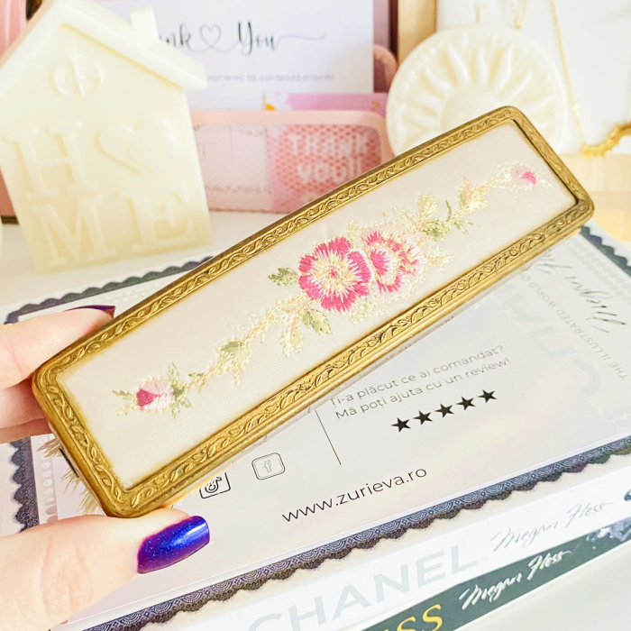 Perie Vintage - Broderie Flori, Decoratiuni Vintage [7]