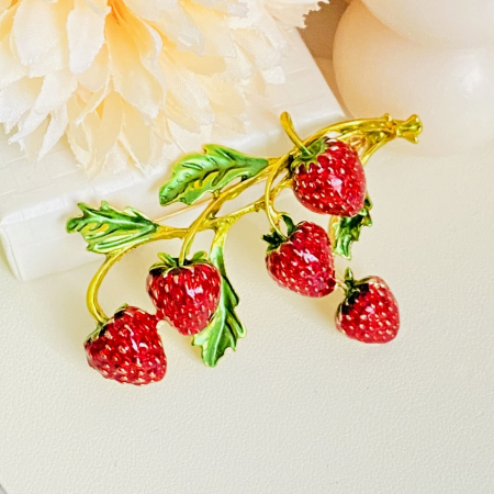 Brosa Capsuni, Brosa Dama Femei [1]