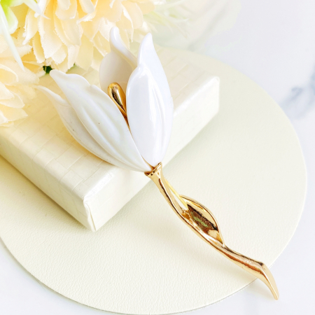 Brosa Lalea Alba, Brosa Dama Femei [4]