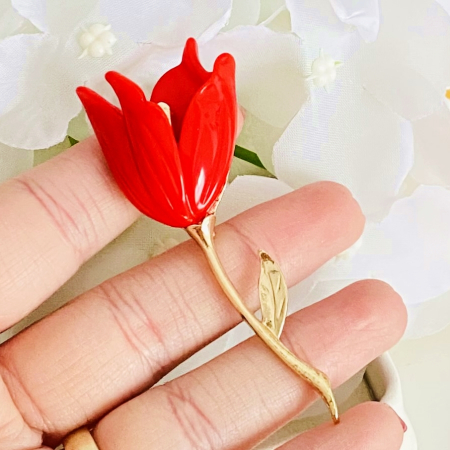 Brosa Lalea Rosie, Brose Dama, Brose Elegante [1]