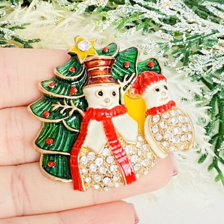 Brosa Om Zapada & Brad Craciun, Brosa Statement, Brose Femei [1]