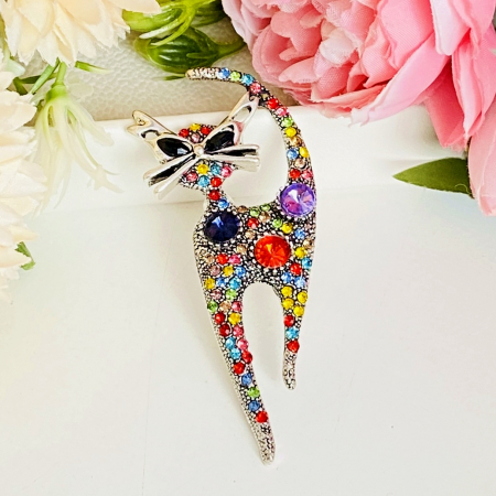 BIJUTERII - Brosa Pisica Argintie & Cristale Colorate, Brosa Dama Femei