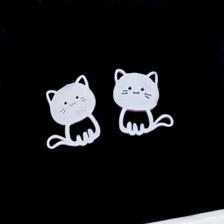 BIJUTERII OTEL INOXIDABIL - Cercei Pisica Argintie - Otel Inoxidabil, Cercei Surub, Cercei Dama, Bijuterii Inox