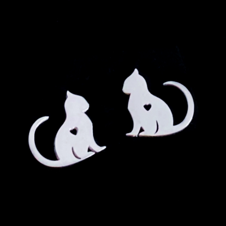 BIJUTERII OTEL INOXIDABIL - Cercei Cat Love Argintii - Otel Inoxidabil, Cercei Surub, Cercei Dama, Bijuterii Inox