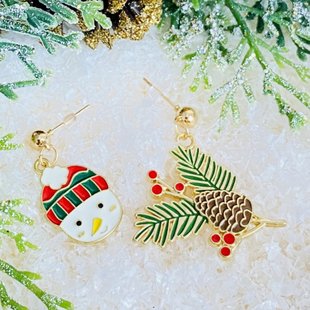 Cercei Om Zapada Brad, Cercei Craciun Secret Santa, Cercei Dama [4]
