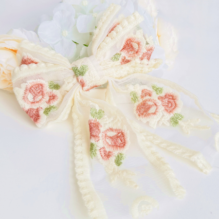 ACCESORII PAR - Clama Par Fundita Broderie Flori Roz, Accesorii Par, Clama metal