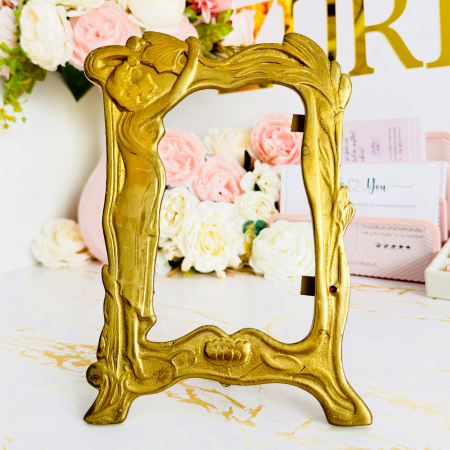 Decoratiuni, Accesorii & Portelan Vintage | ZURIEVA