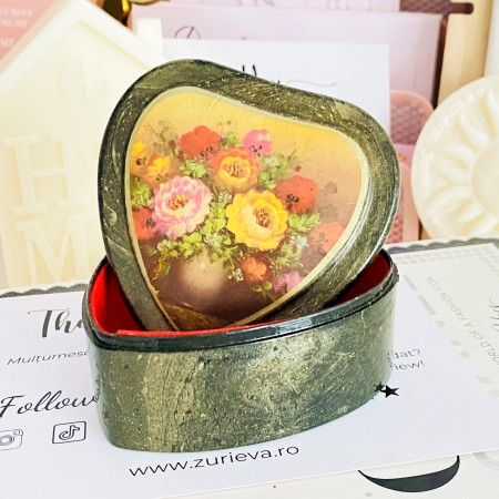 VINTAGE HOME - Cutiuta Bijuterii Inima & Flori, Decoratiuni Vintage