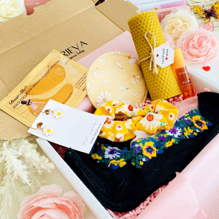 Set Cadou Lumanare & Margarete, Gift Box pentru femei, Seturi Cadou [3]