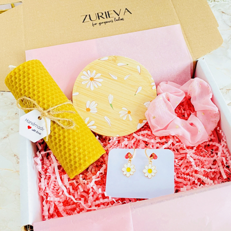 Set Cadou Lumanare & Cercei Margarete Albe, Gift Box pentru femei, Seturi Cadou [3]