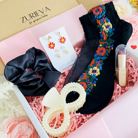 Set Cadou Margarete Rosii, Gift Box pentru femei, Seturi Cadou [3]