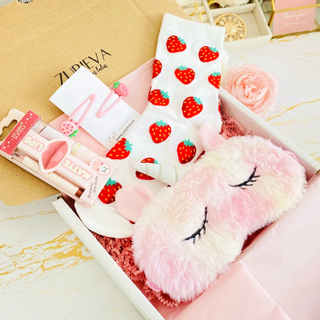 Gift Box Unicorn & Kit Buze, Gift Box pentru femei, Seturi Cadou [1]