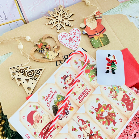 Set Cadou Brosa Mos Craciun,  Gift Box pentru femei, Seturi Cadou Craciun [1]