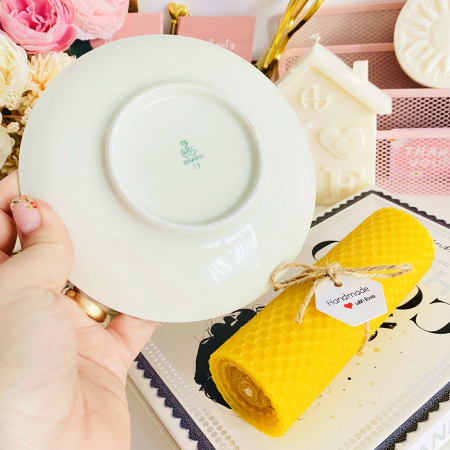 Lumanare Ceara Albine si Farfurie Portelan Vintage, Set Cadou Lumanari Handmade [5]